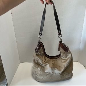 Coach signature canvas ,leather ,horse carriage, shoulder ,F14480